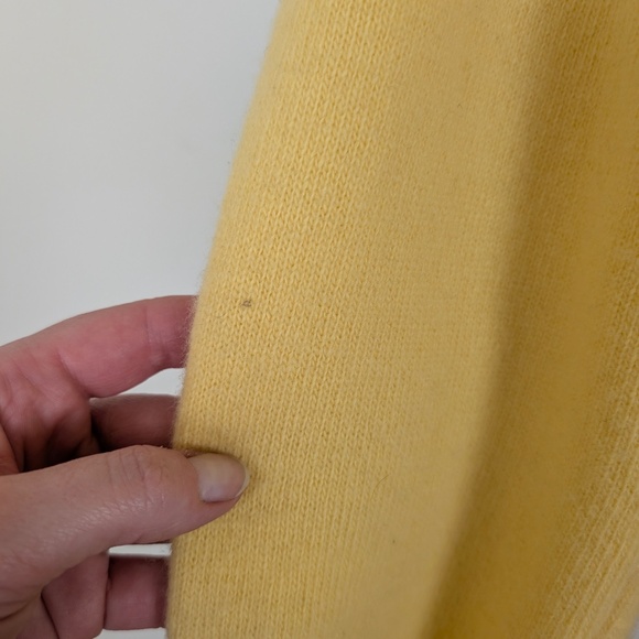 90s Pure Virgin Wool Cardigan Cable Knit Button Up Long Sleeve V-neck Butter - Picture 3 of 12